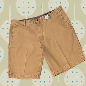 Claiborne Flat Front Shorts 36